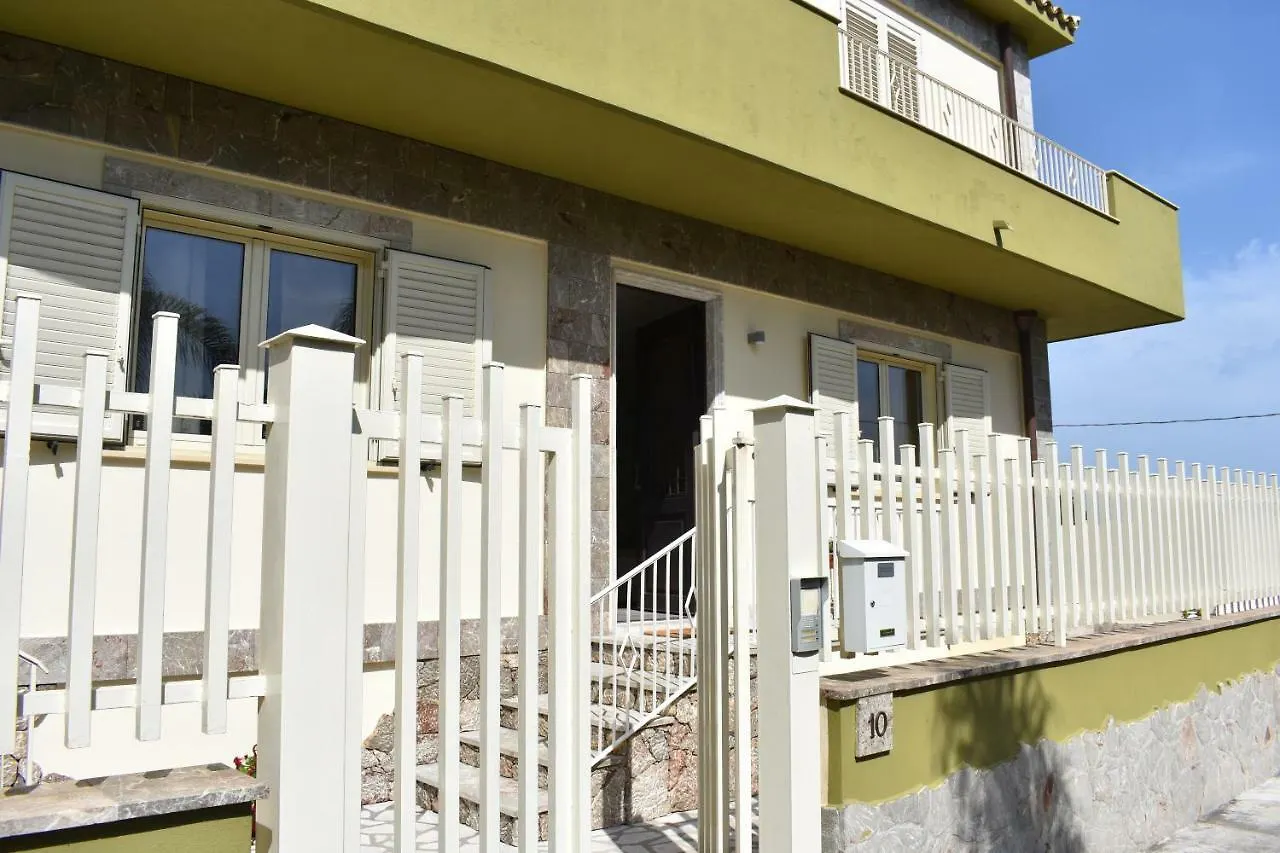Agape Casa Vacanza Villa Giardini Naxos Feriehus